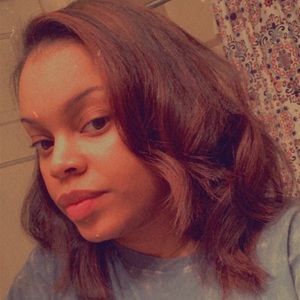 Meet your Posher, Tiaira